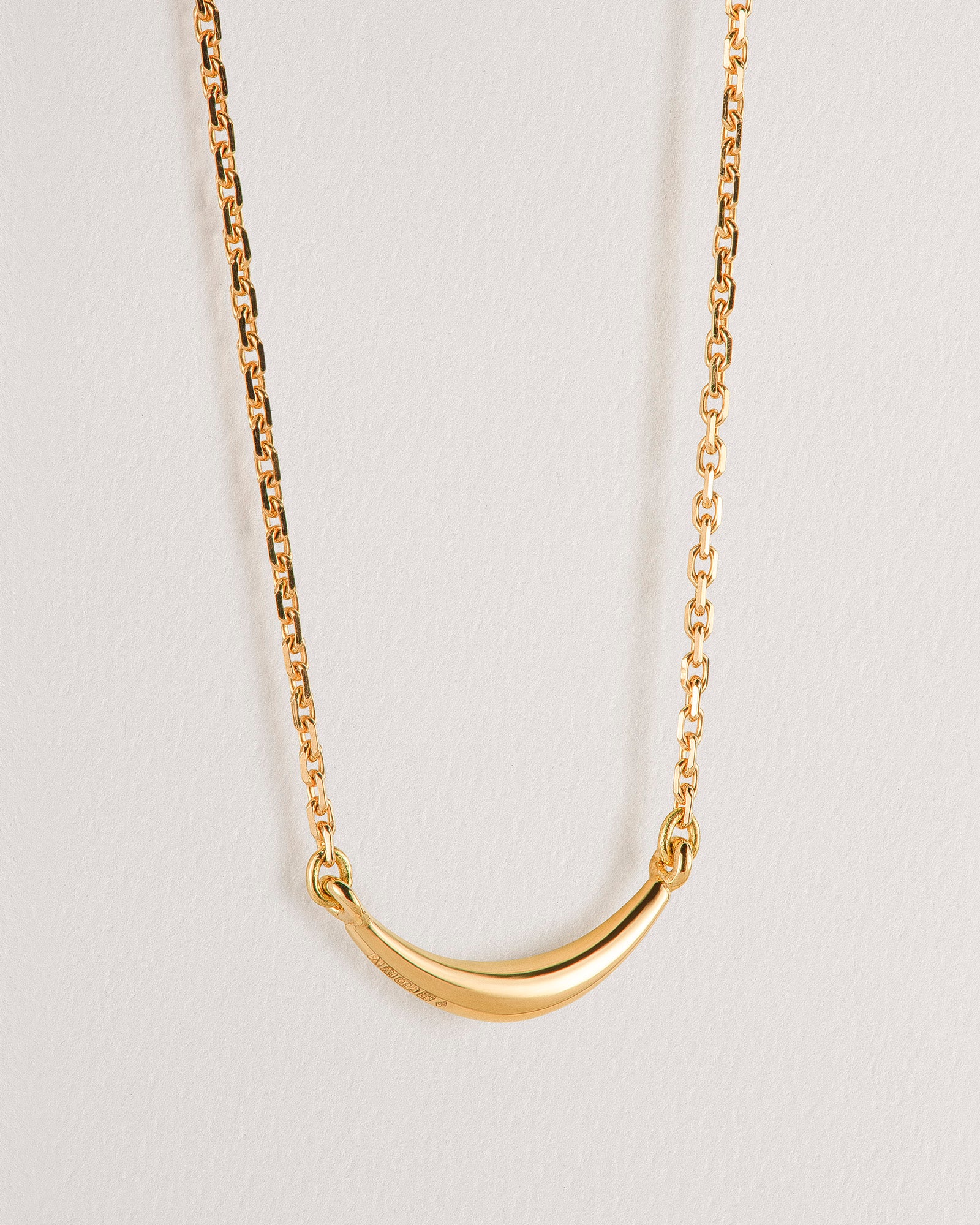 Rebecca Chaudhry 18ct Yellow Gold Tapered Crescent Moon Necklace N02 Side