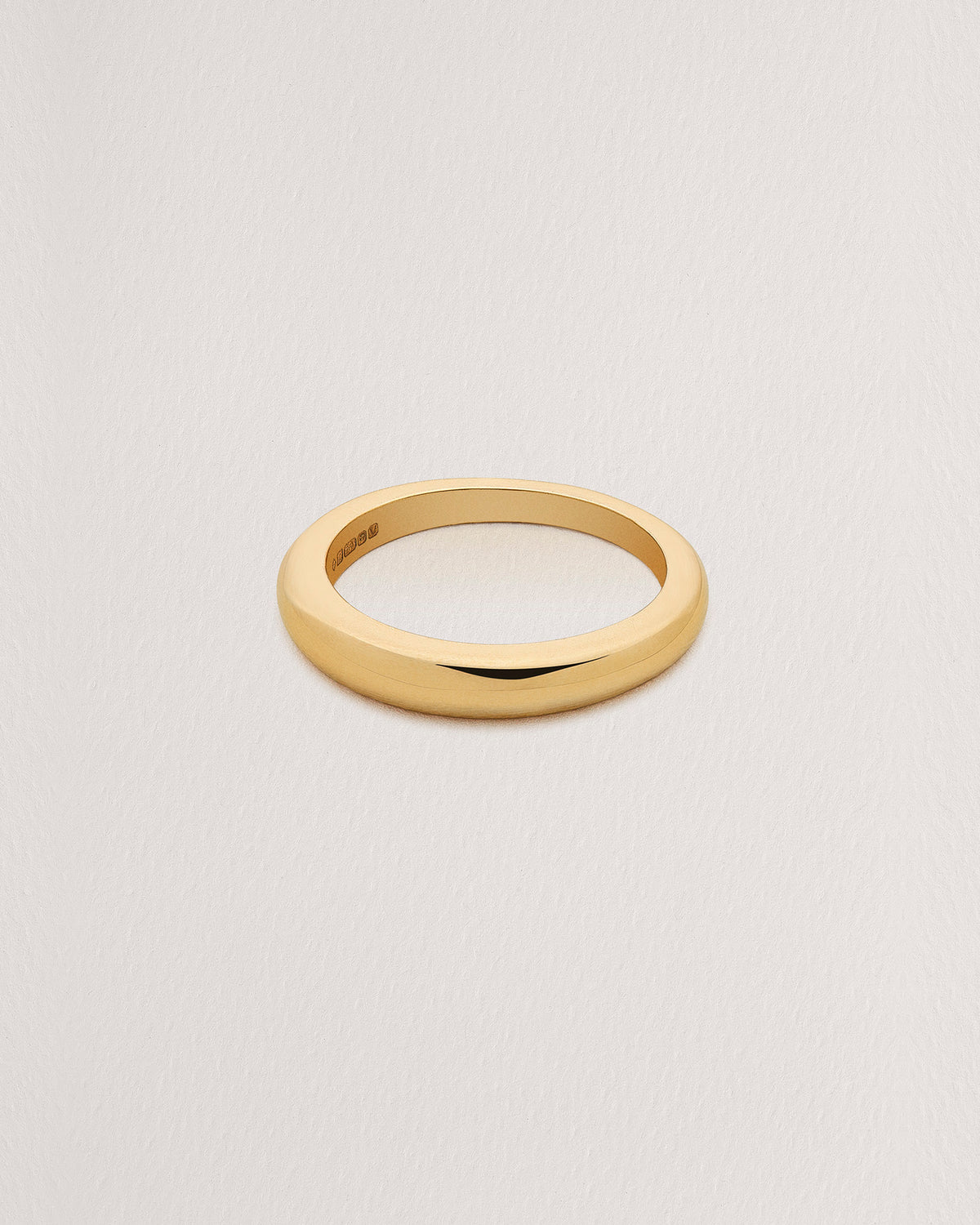 Rebecca Chaudhry 18ct Yellow Gold Tapered Wedding Band Ring R01 Side